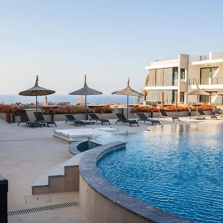 Welcoming Ground Floor Studio By The Pool * Girne